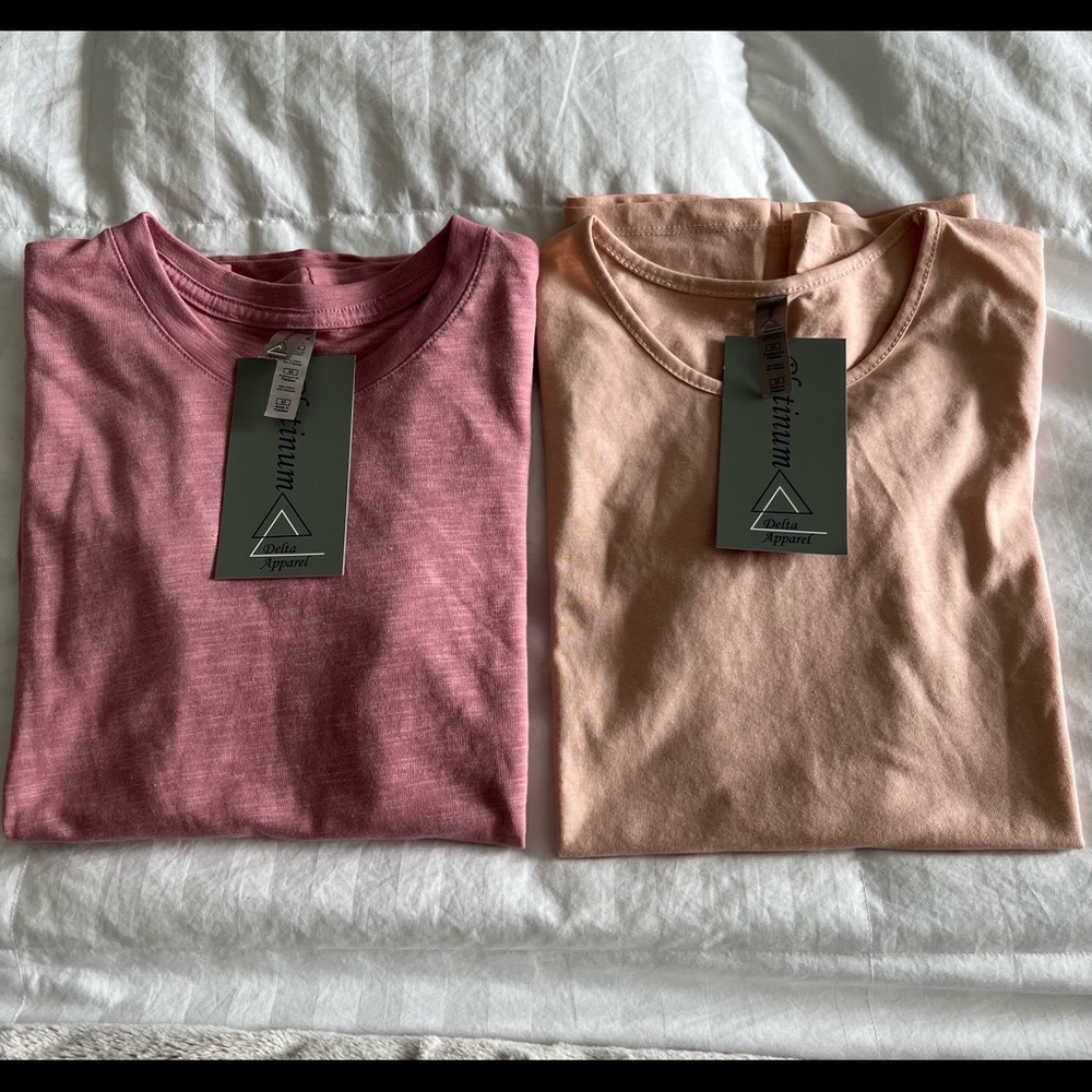 2 Platinum short sleeve T-Shirts NWT